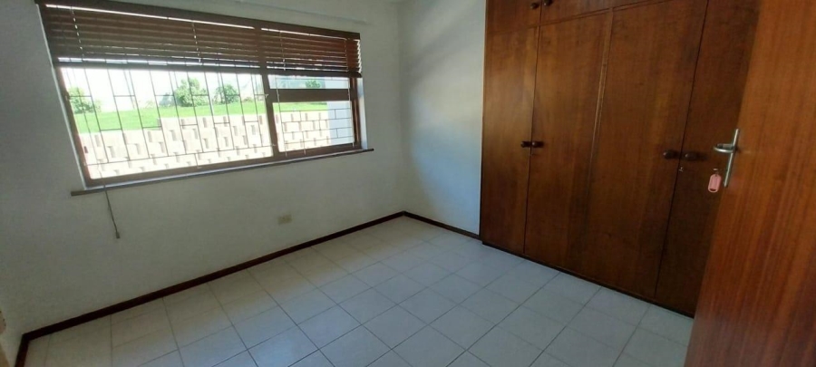 3 Bedroom Property for Sale in Loevenstein Western Cape